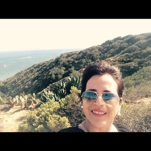 Meet your Posher, Ana